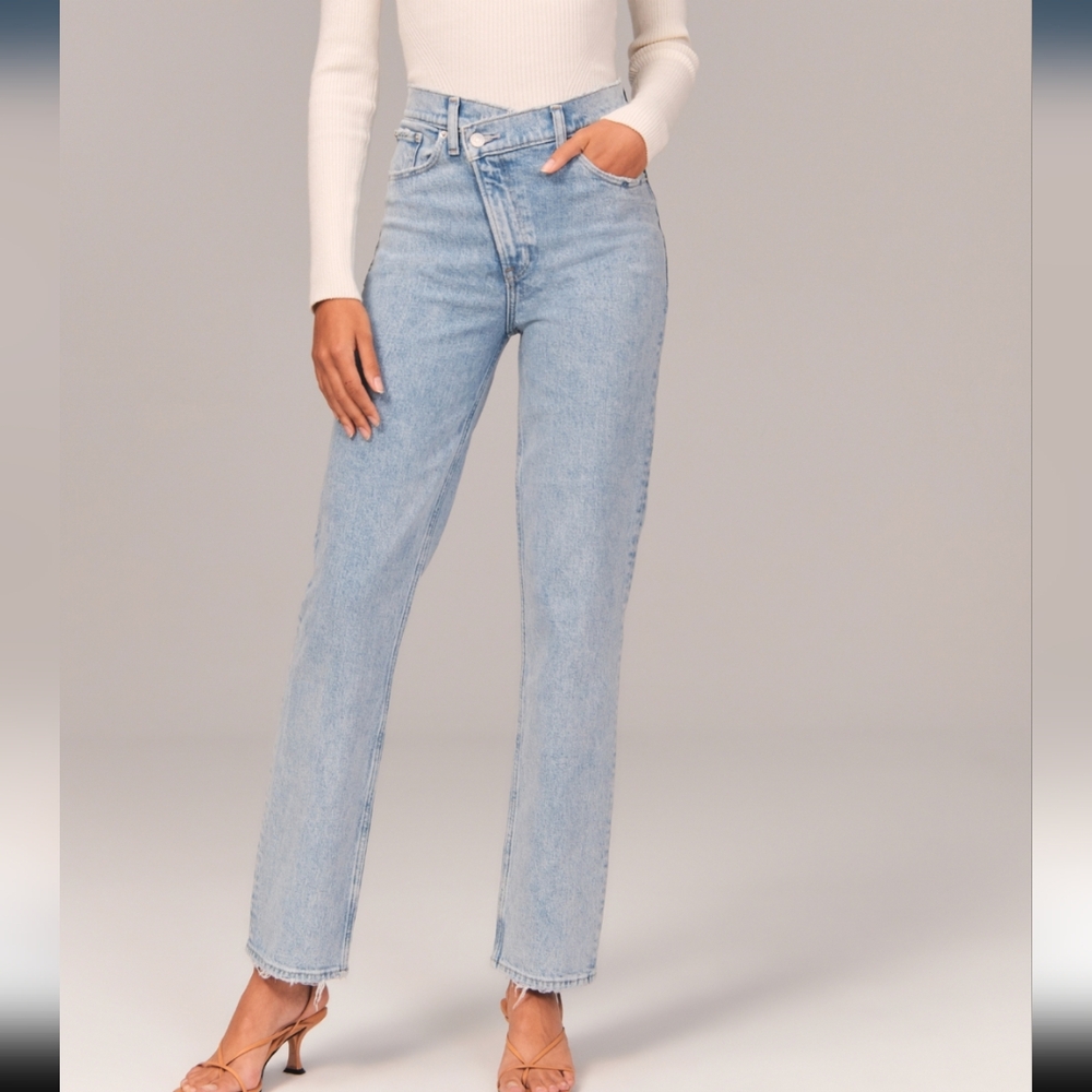 Abercrombie Jeans - Picture 1 of 7